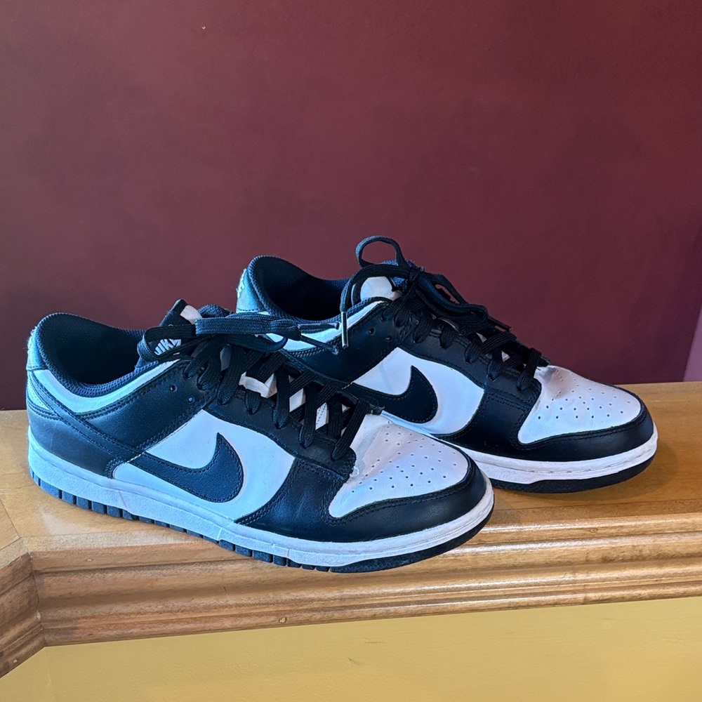 women’s Black and White Sneakers